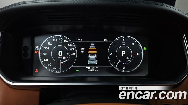 Land Rover Range Rover (IV) 4.4 SDV8 AB LWB DIESEL 2017 — фото 8