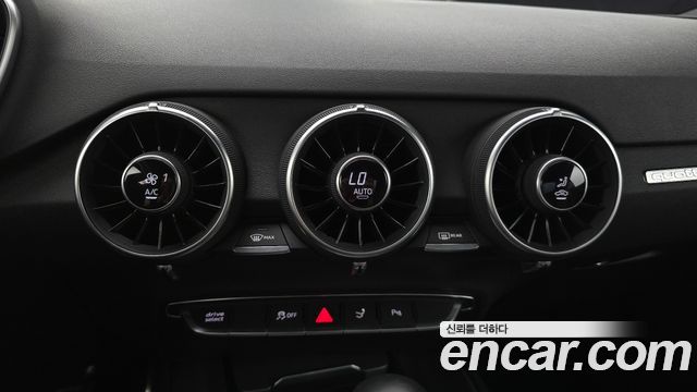 Audi TT (8S) Coupe 45 TFSI Quattro 2016 — фото 18