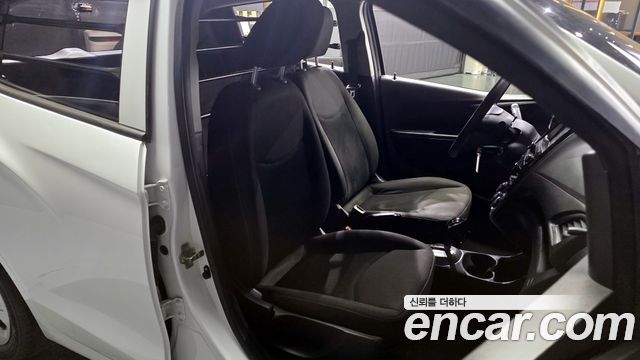 Chevrolet Spark Van 2020 — фото 11