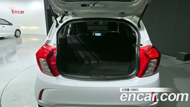 Chevrolet Spark Van 2020 — фото 12