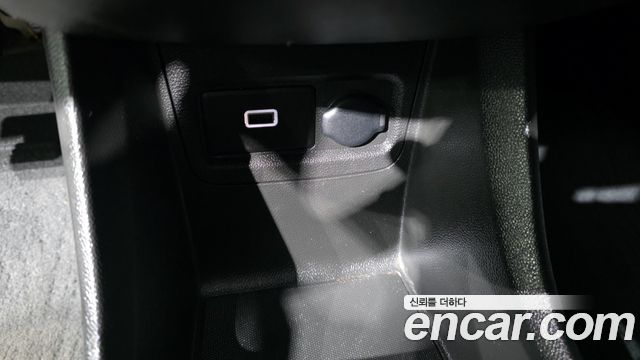 Chevrolet Spark Van 2020 — фото 17
