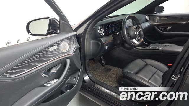 Mercedes-Benz E-Class (W213) E350 4MATIC AMG Line Edition 2021 — фото 11