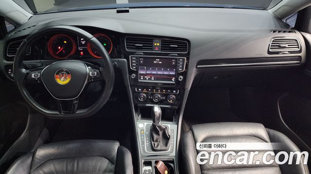 Volkswagen Golf (VII) 2.0 TDI Premium 2015 — фото 7