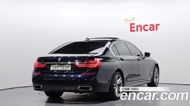 BMW 7 Series (G11) 740Li xDrive M Sport Package 2017 — фото 2