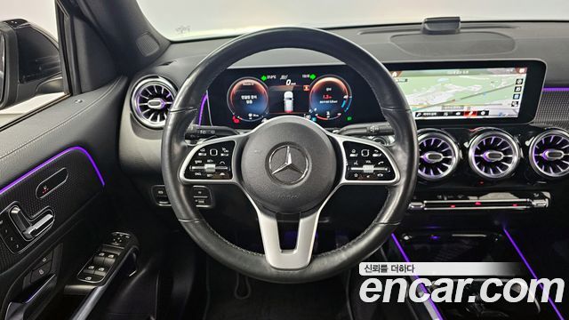 Mercedes-Benz GLB-Class (X247) GLB220 2020 — фото 13