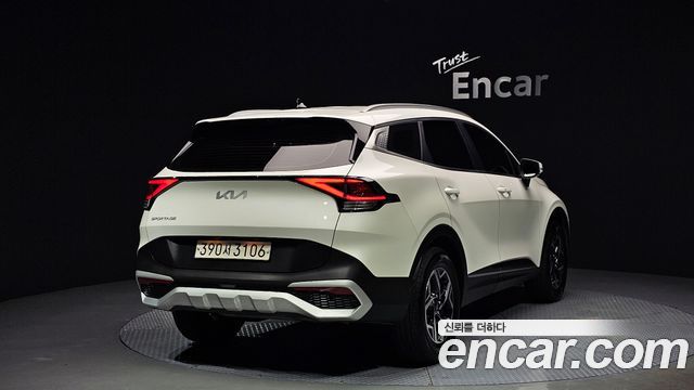 Kia Sportage (V) Gasoline 1.6 Turbo 2WD Prestige 2022 — фото 2