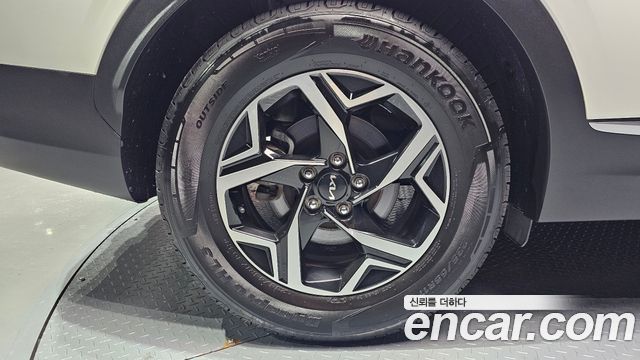 Kia Sportage (V) Gasoline 1.6 Turbo 2WD Prestige 2022 — фото 5