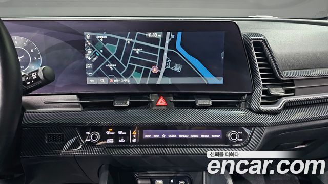 Kia Sportage (V) Gasoline 1.6 Turbo 2WD Prestige 2022 — фото 14