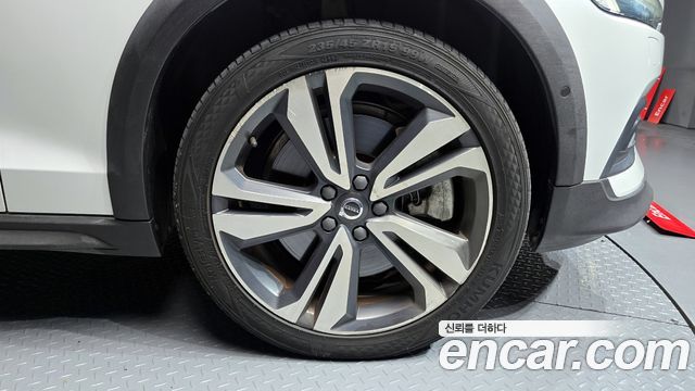 Volvo V60 Cross Country (II) T5 Pro AWD 2020 — фото 5
