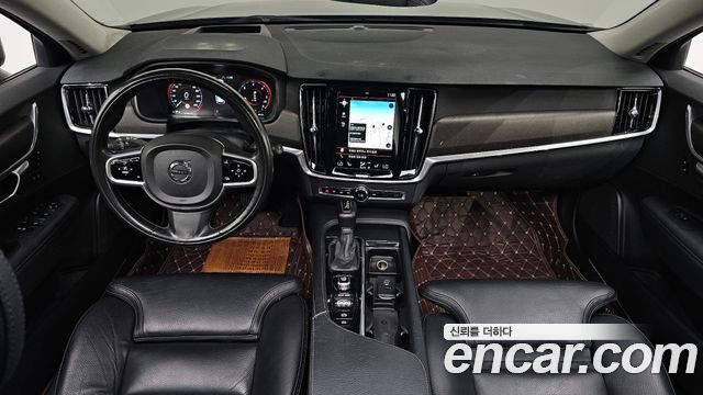 Volvo V90 Cross Country D5 AWD 2018 — фото 7