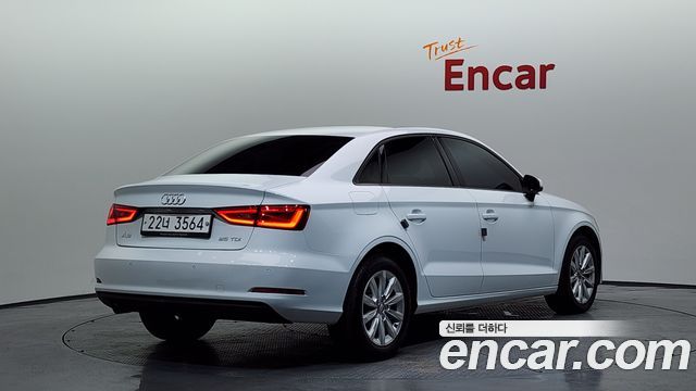Audi A3 25 TDI Dynamic 8V 2015 — фото 2