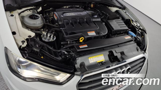 Audi A3 25 TDI Dynamic 8V 2015 — фото 6