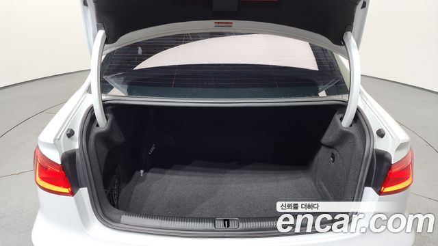 Audi A3 25 TDI Dynamic 8V 2015 — фото 20
