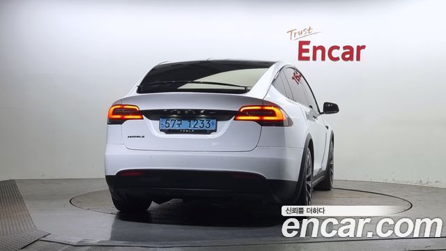 Tesla Model X 75D 2018 — фото 4
