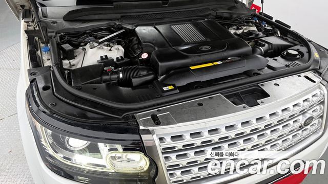Land Rover Range Rover (IV) 4.4 SDV8 Vogue SE DIESEL 2016 — фото 6