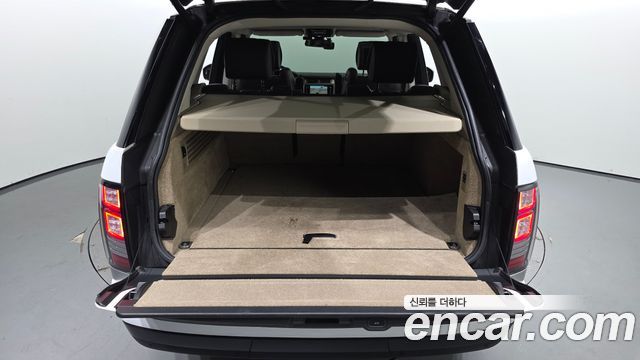 Land Rover Range Rover (IV) 4.4 SDV8 Vogue SE DIESEL 2016 — фото 19