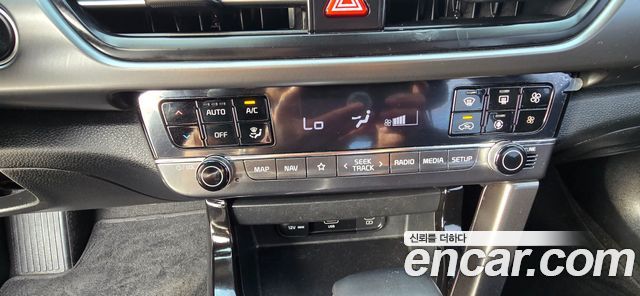Kia Seltos Gasoline 1.6 Turbo 2WD Prestige 2023 — фото 15