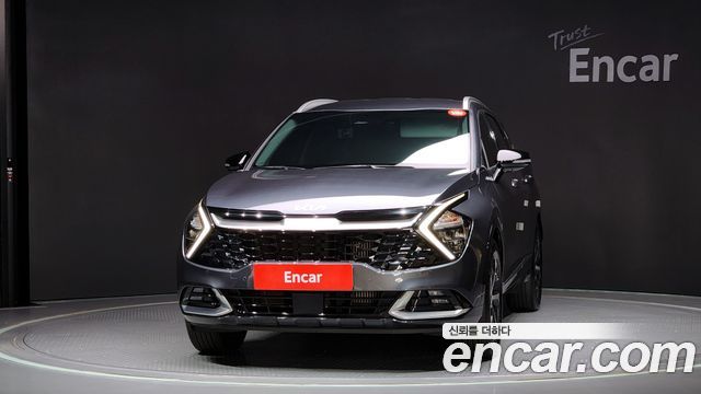Kia Sportage (V) Gasoline 1.6 Turbo 2WD Nobleless 2023 — фото 3