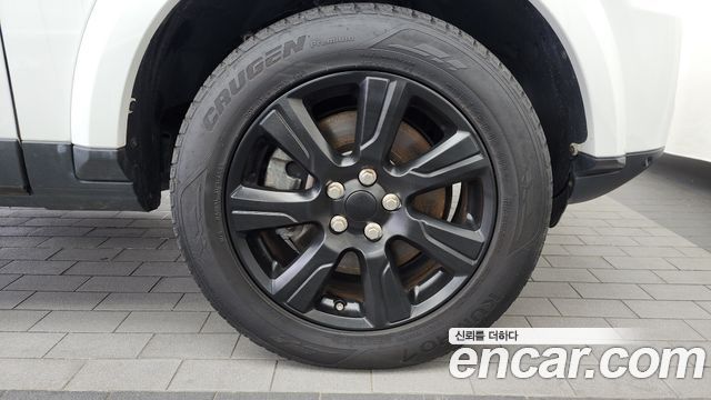 Land Rover Discovery 4 3.0 SDV6 SE 2016 — фото 5