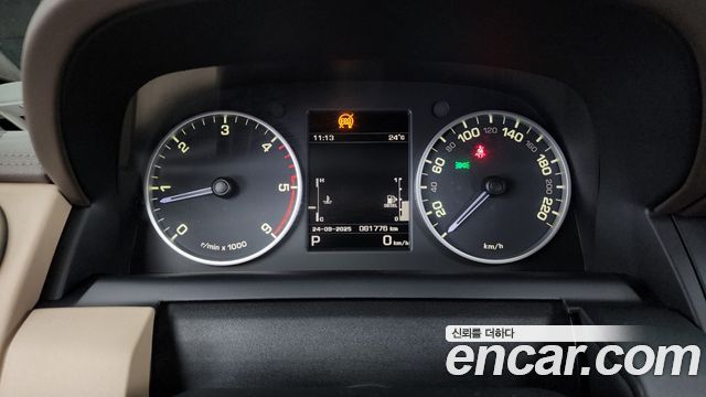 Land Rover Discovery 4 3.0 SDV6 SE 2016 — фото 8
