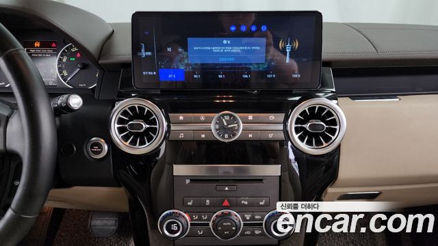 Land Rover Discovery 4 3.0 SDV6 SE 2016 — фото 15