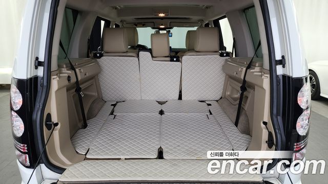 Land Rover Discovery 4 3.0 SDV6 SE 2016 — фото 20