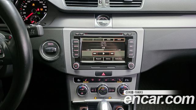 Volkswagen CC 2.0 TSI 2013 — фото 18