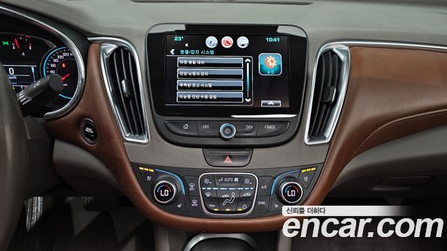 Chevrolet Malibu 1.5 Turbo LTZ Premium Safety 2017 — фото 22