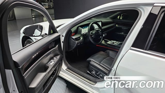 Genesis G90 (RS4) Gasoline 3.5 Turbo AWD 2022 — фото 11