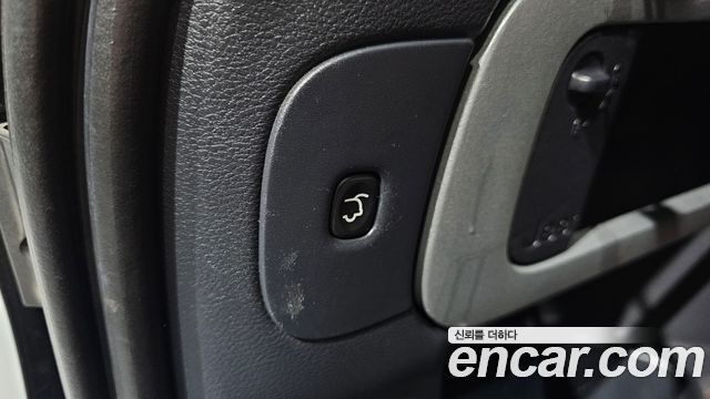 Jeep Cherokee (KL) 2.0 Diesel LIMITED 4WD 2015 — фото 20