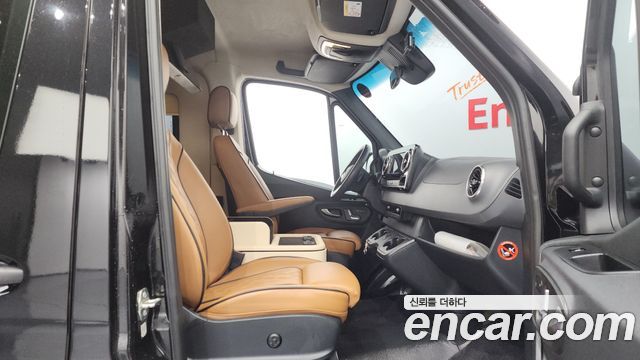 Mercedes-Benz Sprinter 3.0 Diesel W907 2022 — фото 10
