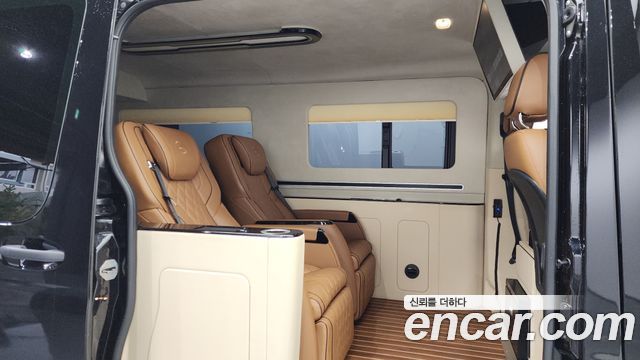 Mercedes-Benz Sprinter 3.0 Diesel W907 2022 — фото 16