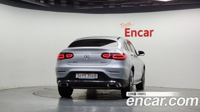 Mercedes-Benz GLC-Class (X253) GLC300e 4MATIC Coupe 2020 — фото 4