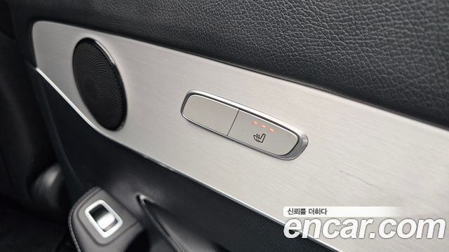 Mercedes-Benz GLC-Class (X253) GLC300e 4MATIC Coupe 2020 — фото 18