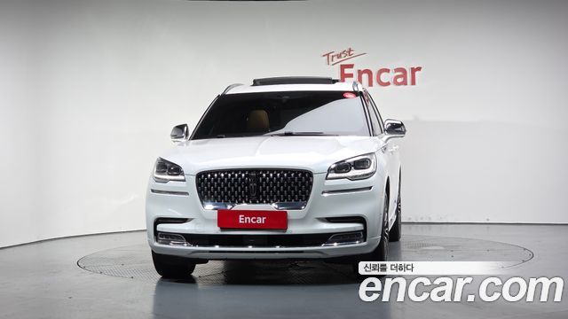 Lincoln Aviator (II) 3.0 Black Label AWD 2022 — фото 3