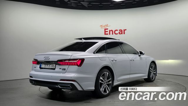 Audi A6 (C8) 45 TFSI Quattro Premium 2022 — фото 2