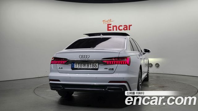 Audi A6 (C8) 45 TFSI Quattro Premium 2022 — фото 4