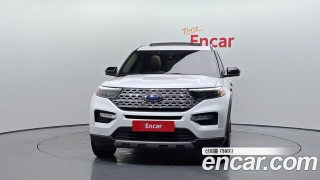 Ford Explorer (VI) 2.3 LimIted 4WD 2021 — фото 3