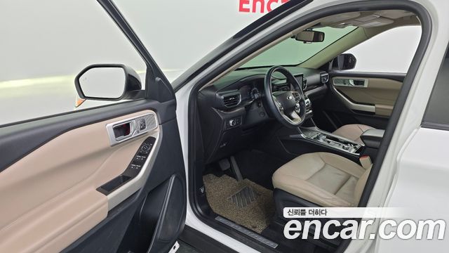 Ford Explorer (VI) 2.3 LimIted 4WD 2021 — фото 10