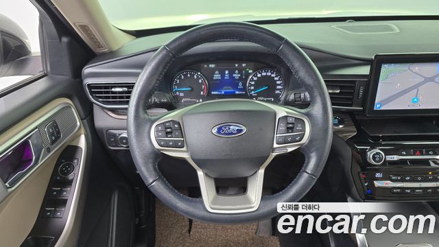 Ford Explorer (VI) 2.3 LimIted 4WD 2021 — фото 13