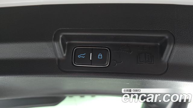 Ford Explorer (VI) 2.3 LimIted 4WD 2021 — фото 20