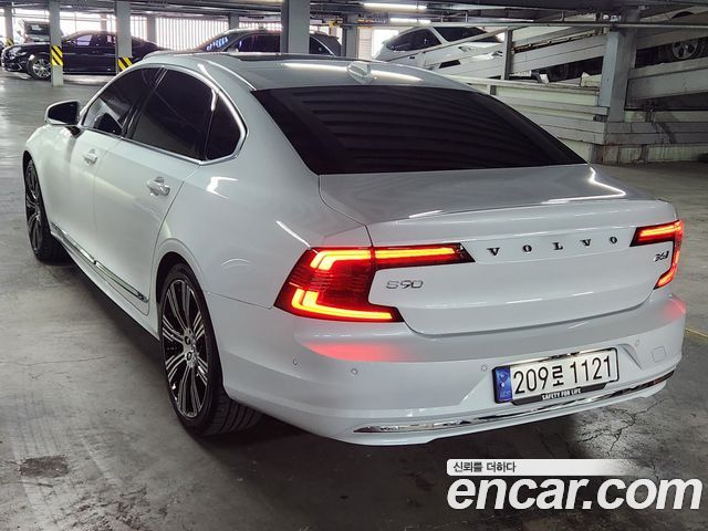 Volvo S90 B6 AWD Ultimate Bright 2024 — фото 5