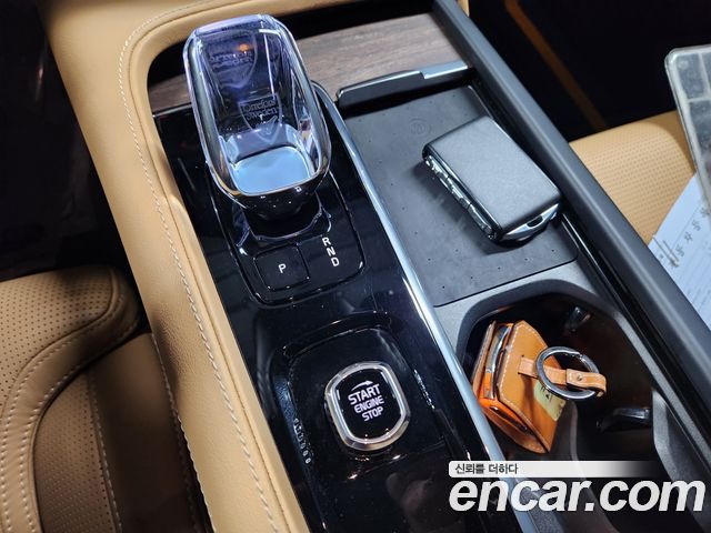 Volvo S90 B6 AWD Ultimate Bright 2024 — фото 20