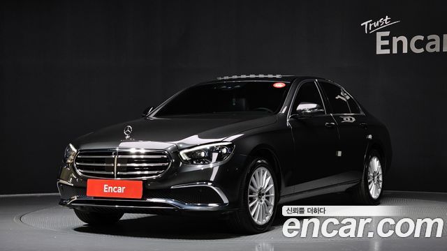 Mercedes-Benz E-Class (W213) E220d 4MATIC Exclusive