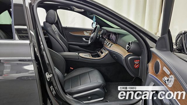 Mercedes-Benz E-Class (W213) E220d 4MATIC Exclusive 2021 — фото 11