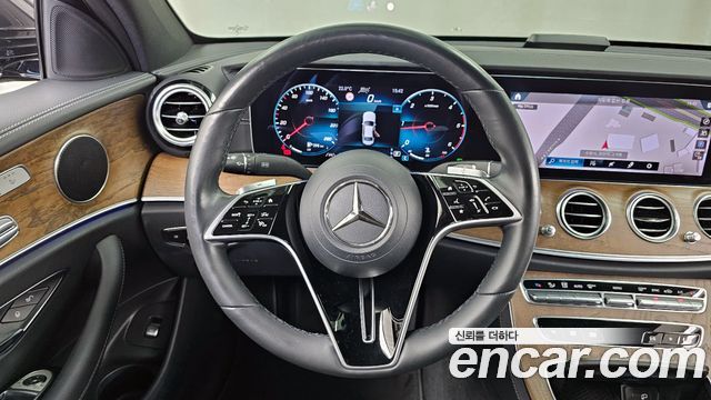 Mercedes-Benz E-Class (W213) E220d 4MATIC Exclusive 2021 — фото 13