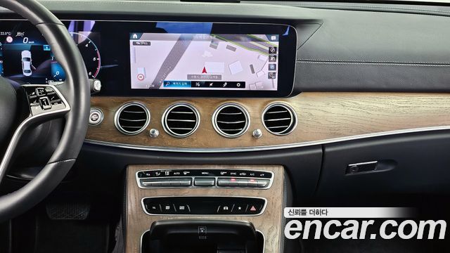 Mercedes-Benz E-Class (W213) E220d 4MATIC Exclusive 2021 — фото 14