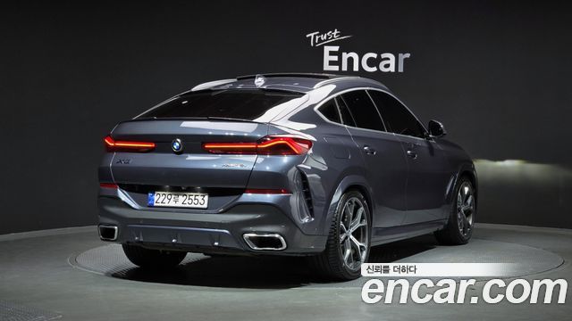 BMW X6 (G06) xDrive40i M Sport 2020 — фото 2