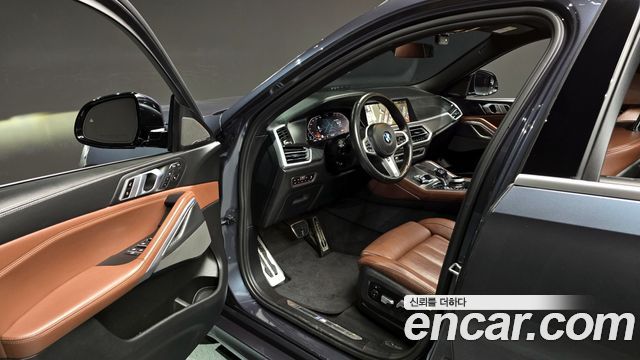BMW X6 (G06) xDrive40i M Sport 2020 — фото 11