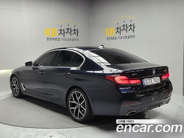 BMW 5 Series (G30) 530i M Sport Package 2021 — фото 7